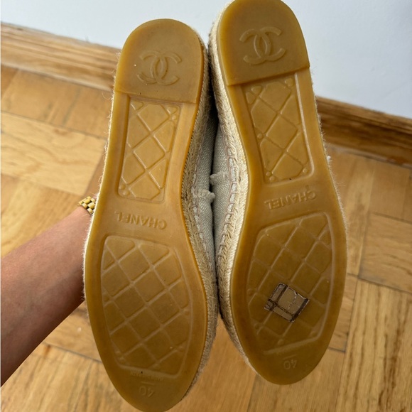 Chanel espadrilles in linen black and white - Picture 3 of 4